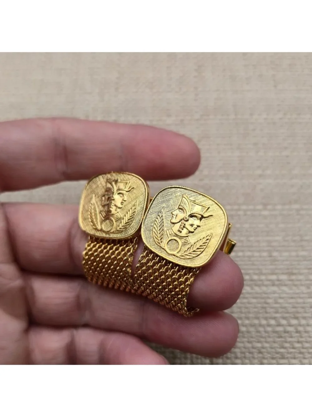 Vintage Mesh Wrap Cufflinks, Janus Two Faced Comedy Tragedy Theater Gift A8137